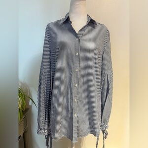 Banana Republic Riley Shirt 14 Nautical Stripe Button-Down w/ Bow Cuff Blouse